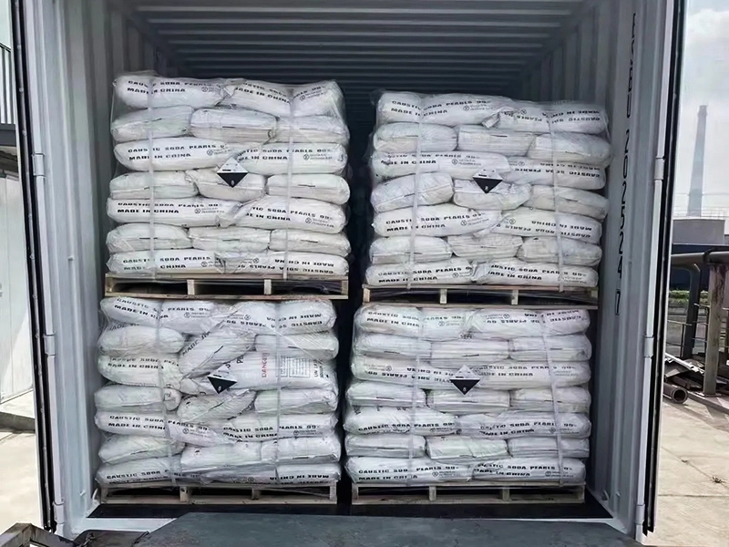 Cyanoacetic acid 99% Powderpicture2