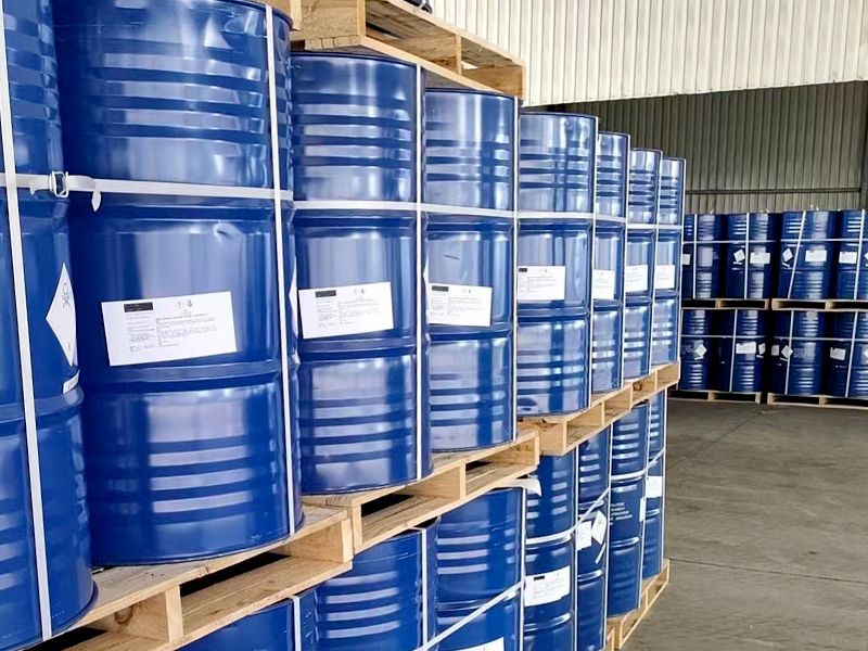 From China to Russia: Sodium Cyanide Import & Transport Solutions