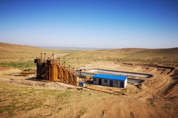 Application of Sodium Cyanide Replacement Technologies in Small Mines