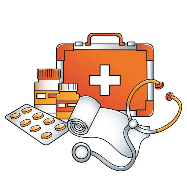 What should be used to clean the skin that has come into contact with sodium cyanide?