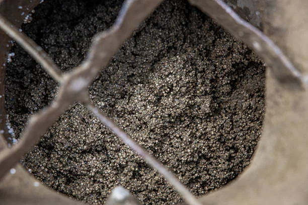 High - temperature cyanidation process for recovering precious metals from automotive catalysts