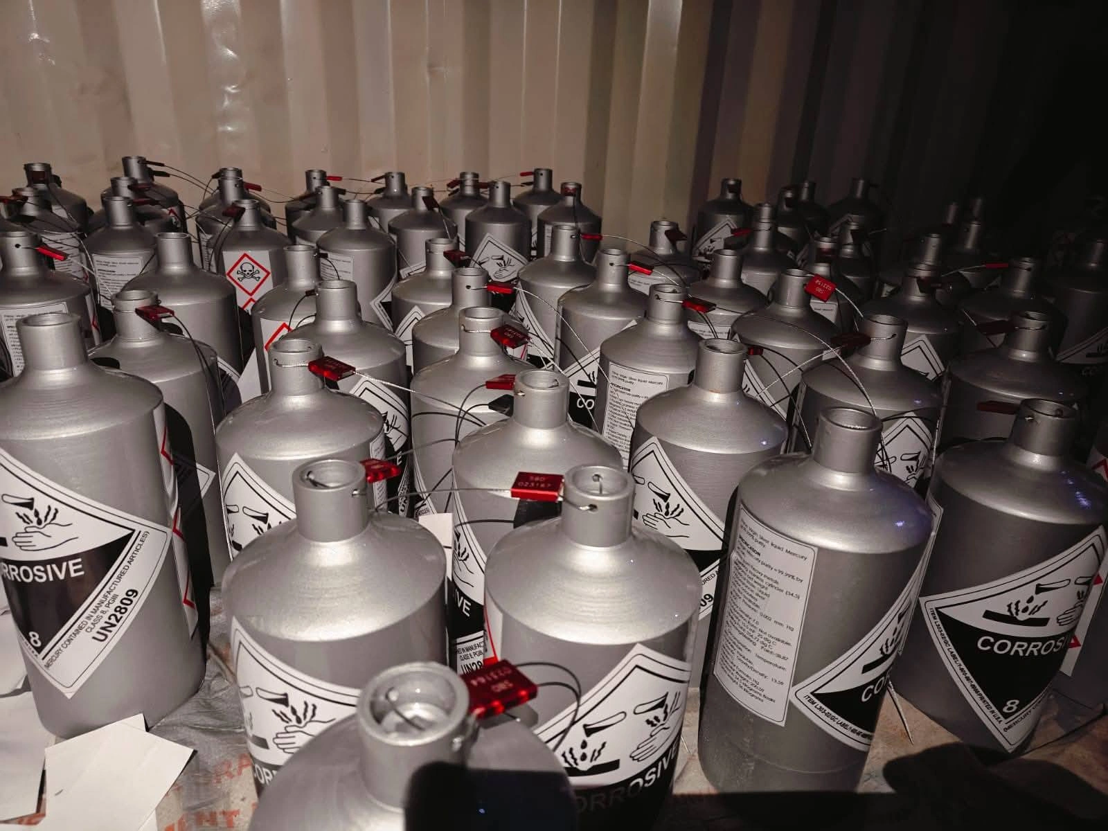 MERCURY METAL Extra Pure 99.999%+ CAS 7439-97-6picture5