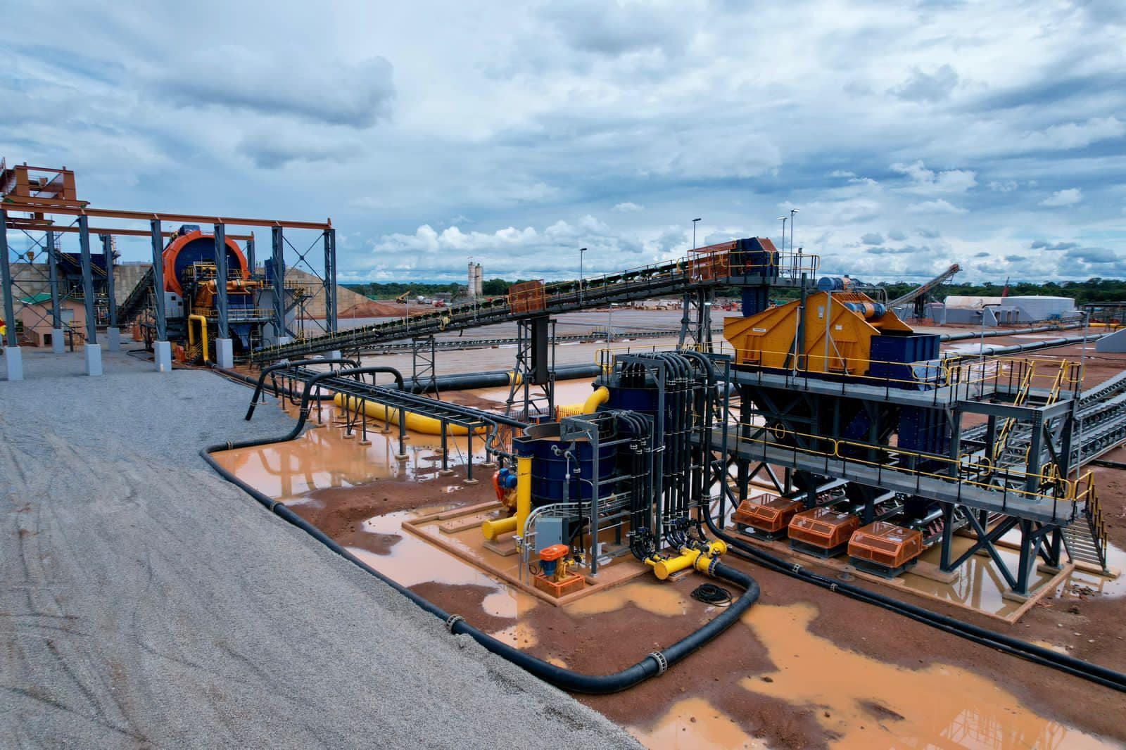 Unlocking Angola's Gold Potential: Advanced Reagents for Chipindo & Emerging Projects